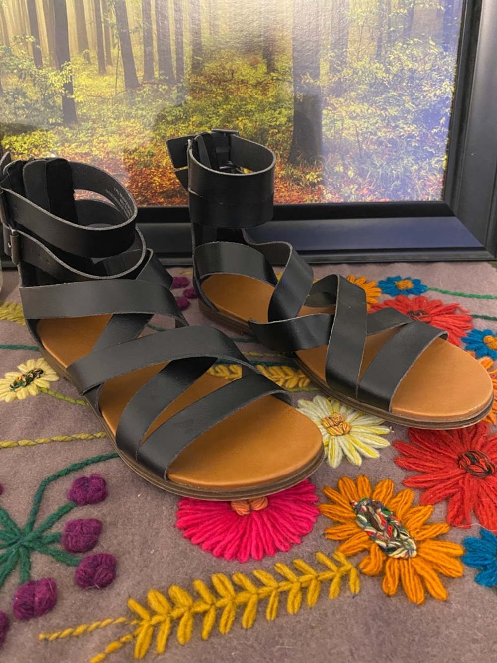 Black Strappy Gladiator Sandals with Tan Footbed, no wear